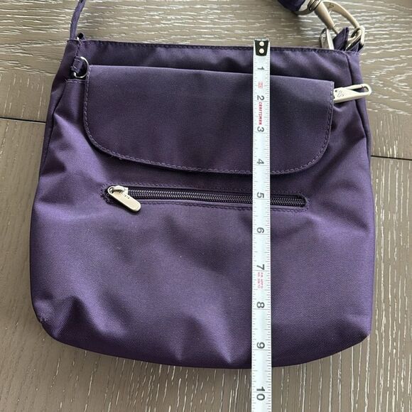 Travelon Anti-Theft Purple Nylon Classic Mini Crossbody Shoulder Travel Bag EUC - Picture 8 of 12